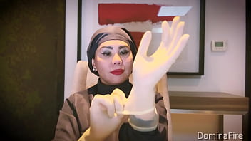 Practice the sensory vibration of medical gloves in ASMR movie