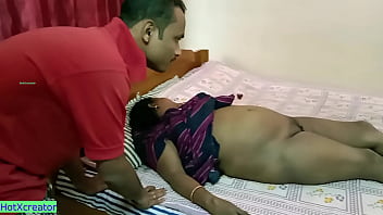 Sumptuous Indian housewife caught in the action with a thief