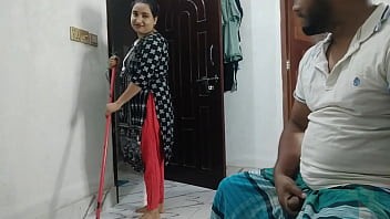 Desi maid caught uncovering herself on camera